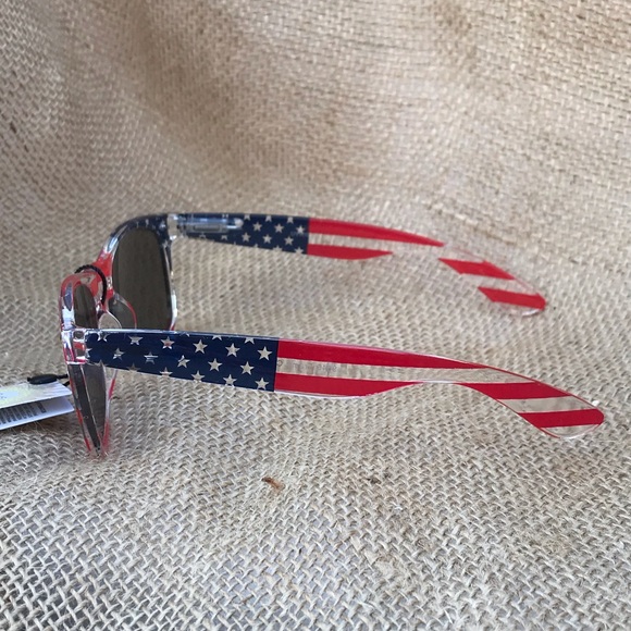 (3 Pairs) USA Stars and Stripes Party Sunglasses - Picture 2 of 4